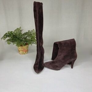 NWOB Pura Lopez Dark Brown Suede Heeled Boots, U.S. Size 7.5